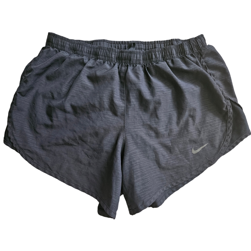 Women lined Nike Shorts
